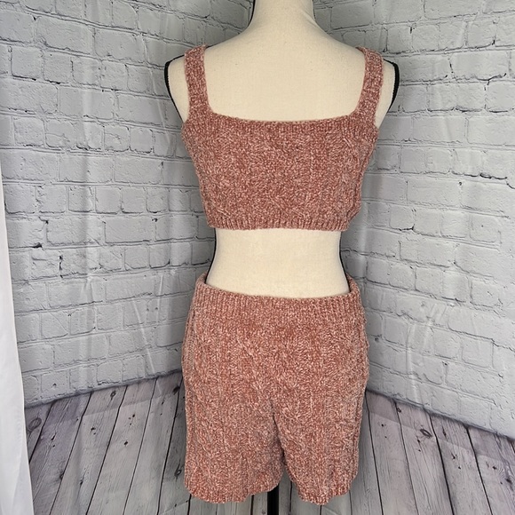 Fashion Nova Mauve Two Piece - Picture 4 of 5